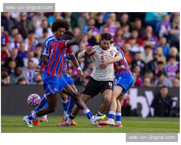 “英超社区行动”月:20家俱乐部联合举办公益足球活动 “英超社区行动”月:20家俱乐部联合举办公益足球活动