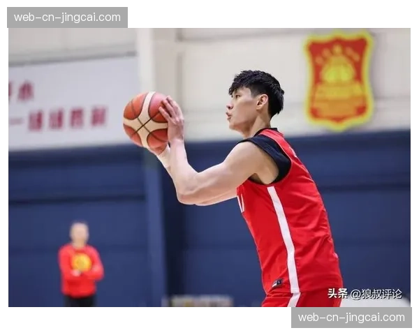 FIBA亚洲杯预选赛：日本男篮大胜关岛，归化球员表现亮眼