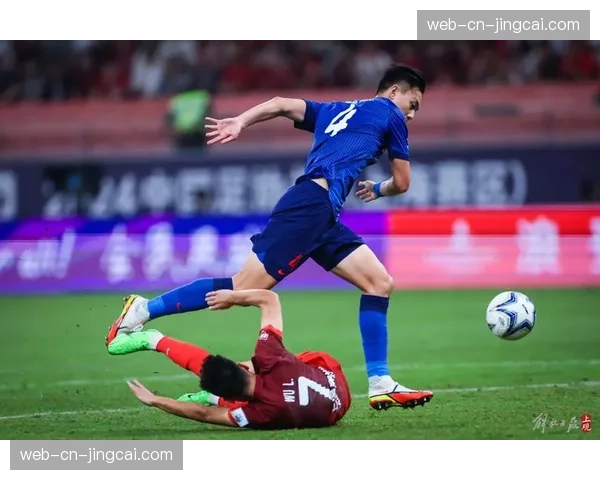 深度复盘：海港如何通过高位逼抢限制申花的后场出球